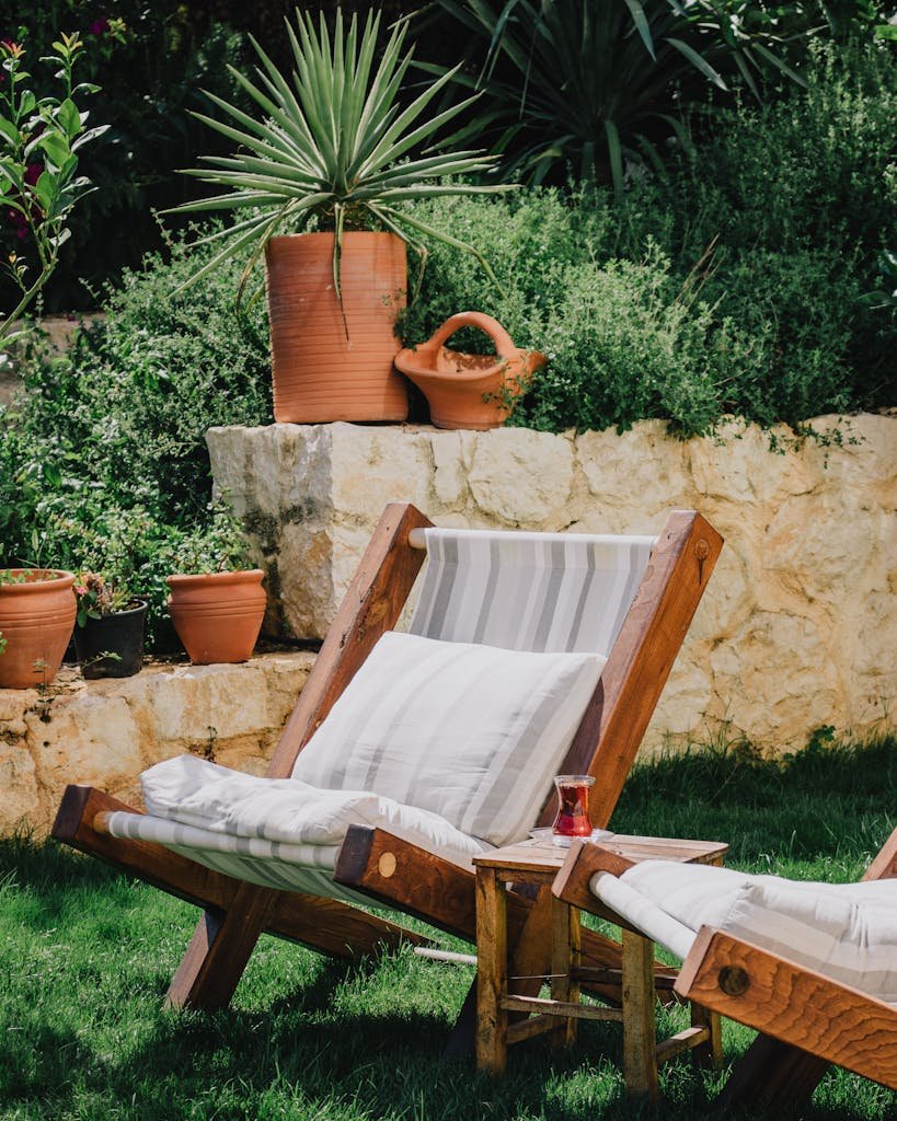 outdoor foldable furniture big style small spaces